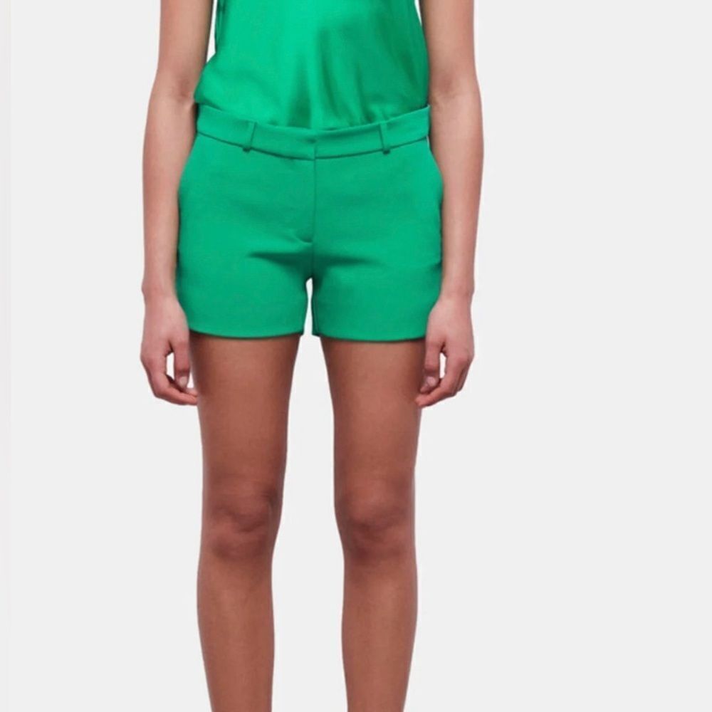 The Kooples GREEN CRÊPE SUIT SHORTS NWT Size 42= XL= US 10